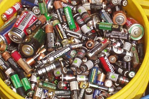 ㊣坪曙坪高价报废电池回收㊣海拉磷酸电池回收㊣高价铁锂电池回收